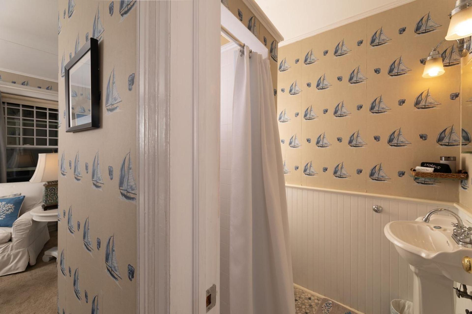Harbor Knoll Bed And Breakfast Greenport Bagian luar foto